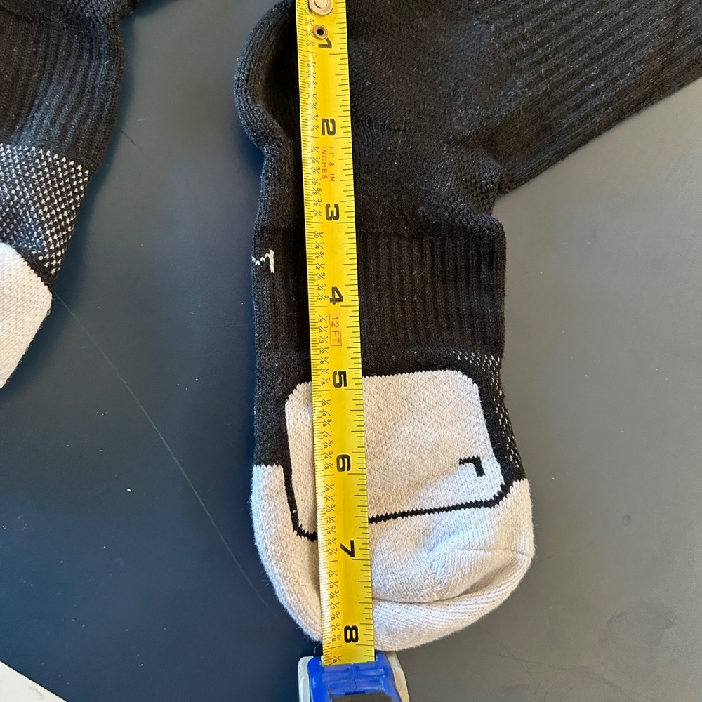 Nike Sports Socks (Club Volleyball) 2 pairs - Picture 2 of 5